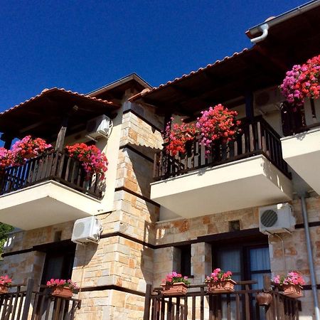 Petrini Gonia Aparthotel Livadherón Exterior foto