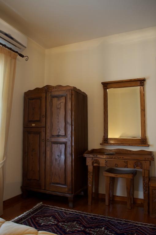 Petrini Gonia Aparthotel Livadherón Quarto foto